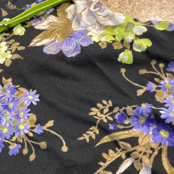 Love Fire Floral Dress Medium - Picture 3 of 15